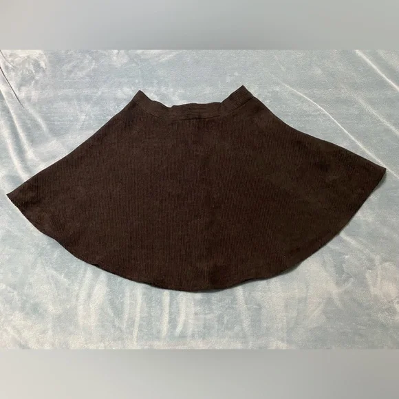 SHEIN Button Fly Solid Cord Skirt - Picture 4 of 6